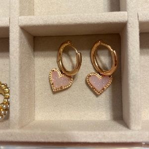 Kendra Scott earrings